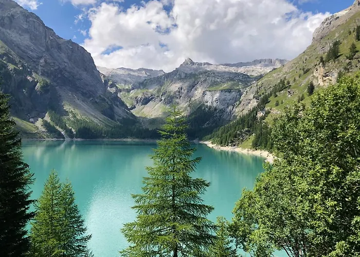 Magnifique Résidence à Quelques Pas Des Remontées Mécaniques Et Centre Montana *