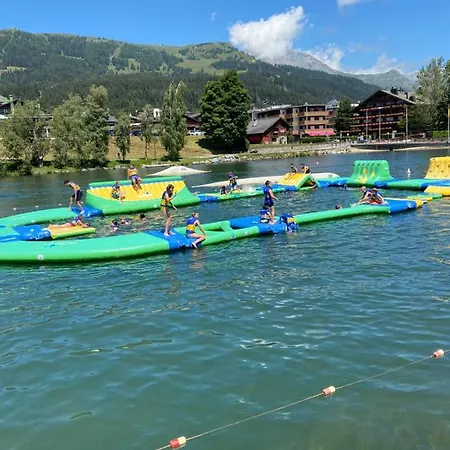 Magnifique A Quelques Pas Des Remontees Mecaniques Et Centre Montana Apartment