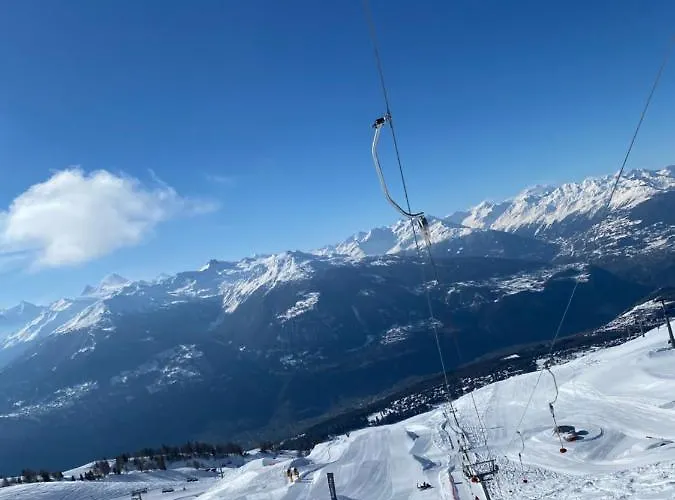 Magnifique A Quelques Pas Des Remontees Mecaniques Et Centre Montana Crans-Montana